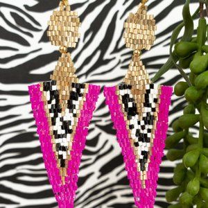 FUCHSIA MULTI SEED BEAD EARRINGS